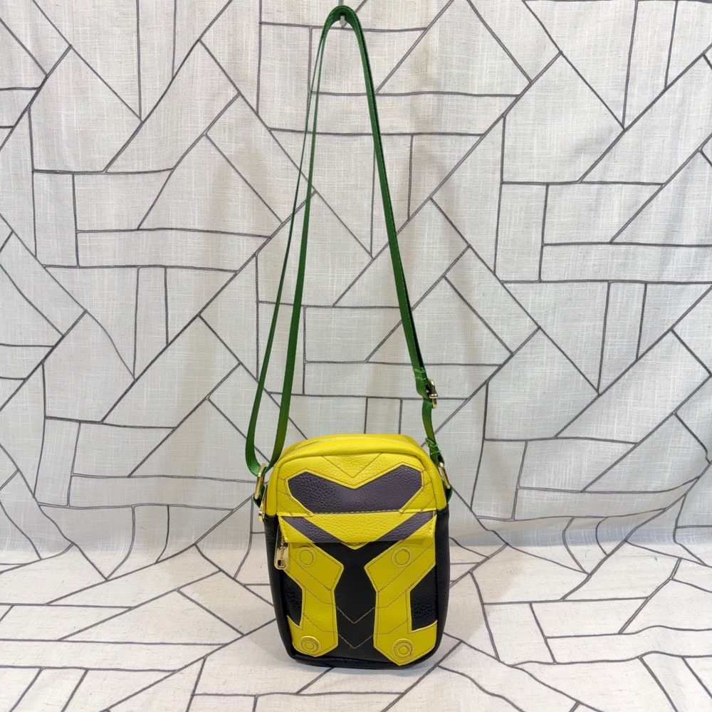 Buckle-Down Crossbody Bag‎ OS Yellow Marvel Thor Armor Graphic WWMN-01-THAW